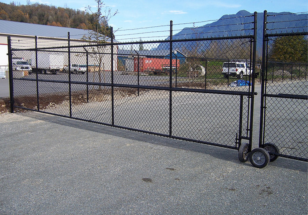 Choose The Right Type OF Fence For Your Commercial Property