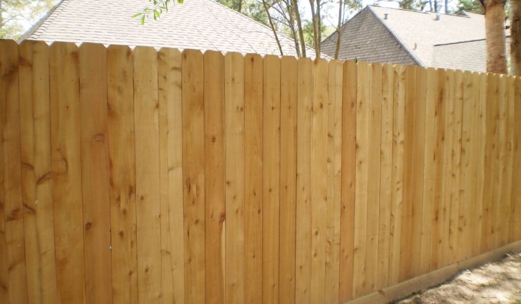 11 Tips For Building A Backyard Fence